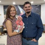 Kentucky dormiu em um mundo que desabou depois do marido e da filha da bebê morrendo em uma crise da lua