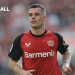 Sunderland completa no granit xhaka assinando