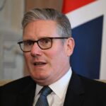 Starmer revela a Airdrop Aid Aid a Gaza com crianças locais