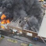 Os clientes ocidentais de Bromwich vivem: os moradores foram informados de ‘portas mais próximas com janelas’ como fumaça
