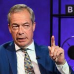 Nigel Pharade nasce como DWP Pears £ 23. 5k ‘Sharia Lei da Lei do Amoudistrador “