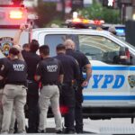 Nova York, seis feridos para incluir o carro está abrindo fogo