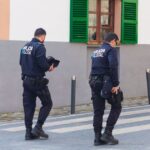 Pânico em Maiorca e Manorca como um problema policial que ignora um feriado geral