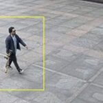 Aviso do atirador de Nova York como filho da polícia em La La La