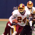 Faok Hall of Famer Comeing Camp Admills de treinamento do campo de treinamento