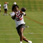 Os sublocas legais querem da estrela zero de estrela da NFL Starter
