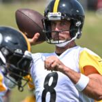 Quais jogadores antigos da NFL na cabeça para chegar a um período de 2025?