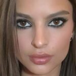 Emily Ratajkowski Botes de sol não