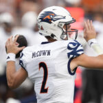 Filho de Q-NFL QB no meio do escândalo do condado de escândalo