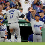 Dodger venceu o Red Sox por 5-2 como Hernandez Homers, o final da série de Ohtani