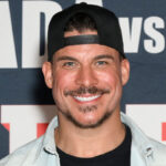 Jax Taylor resulta em cooperação com dois bares de Studio City após a saída de Valley