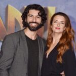 Justin Bardoni diferencia um drama de Blake para seu aniversário de casamento