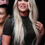 Khloé Kardashian fica em silêncio devido a uma nova seção de cuidados de manutenção