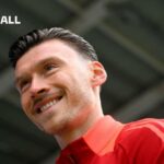 Wales International Kiefer Moore se junta a Wrexham
